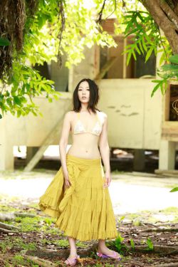 龙清泉老婆